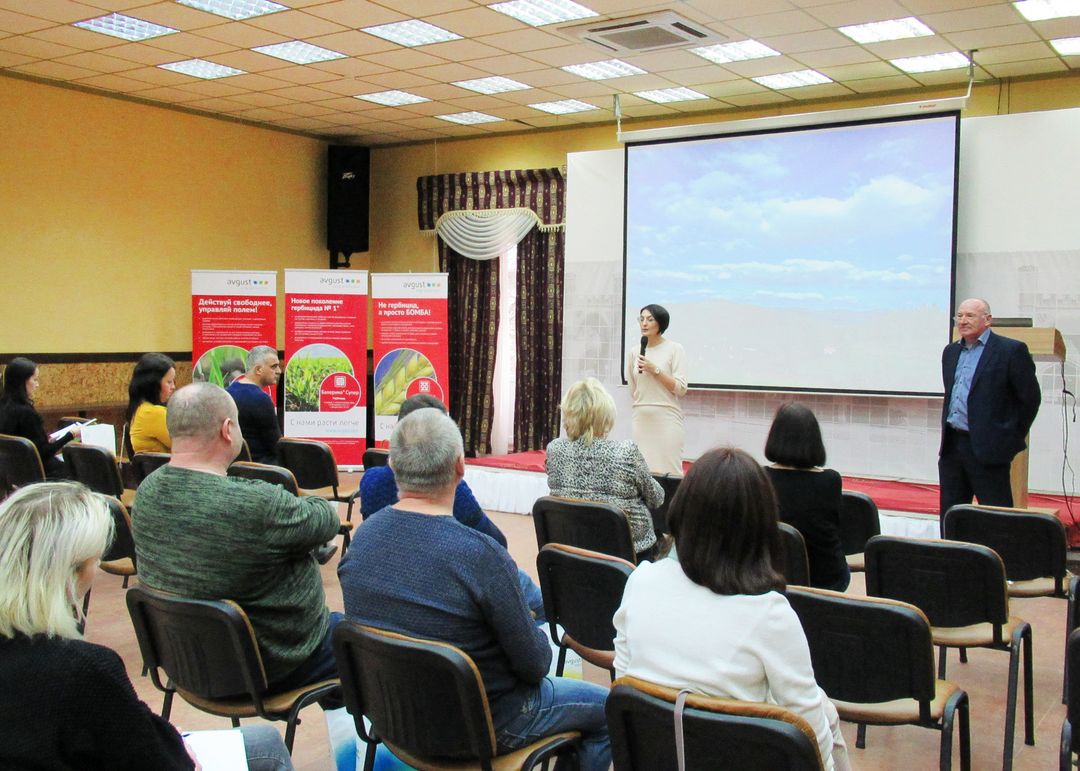 Kalininqradda "avqust" seminarları