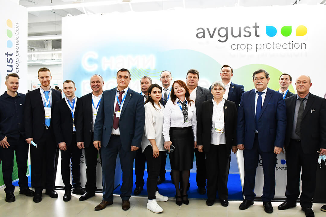 "Kartof-2022"sərgisində " avqust"
